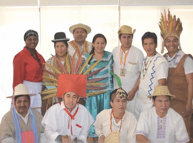 Expertos de nueve países discutirán en Bolivia la incorporación del conocimiento indígena en las políticas educativas regionales