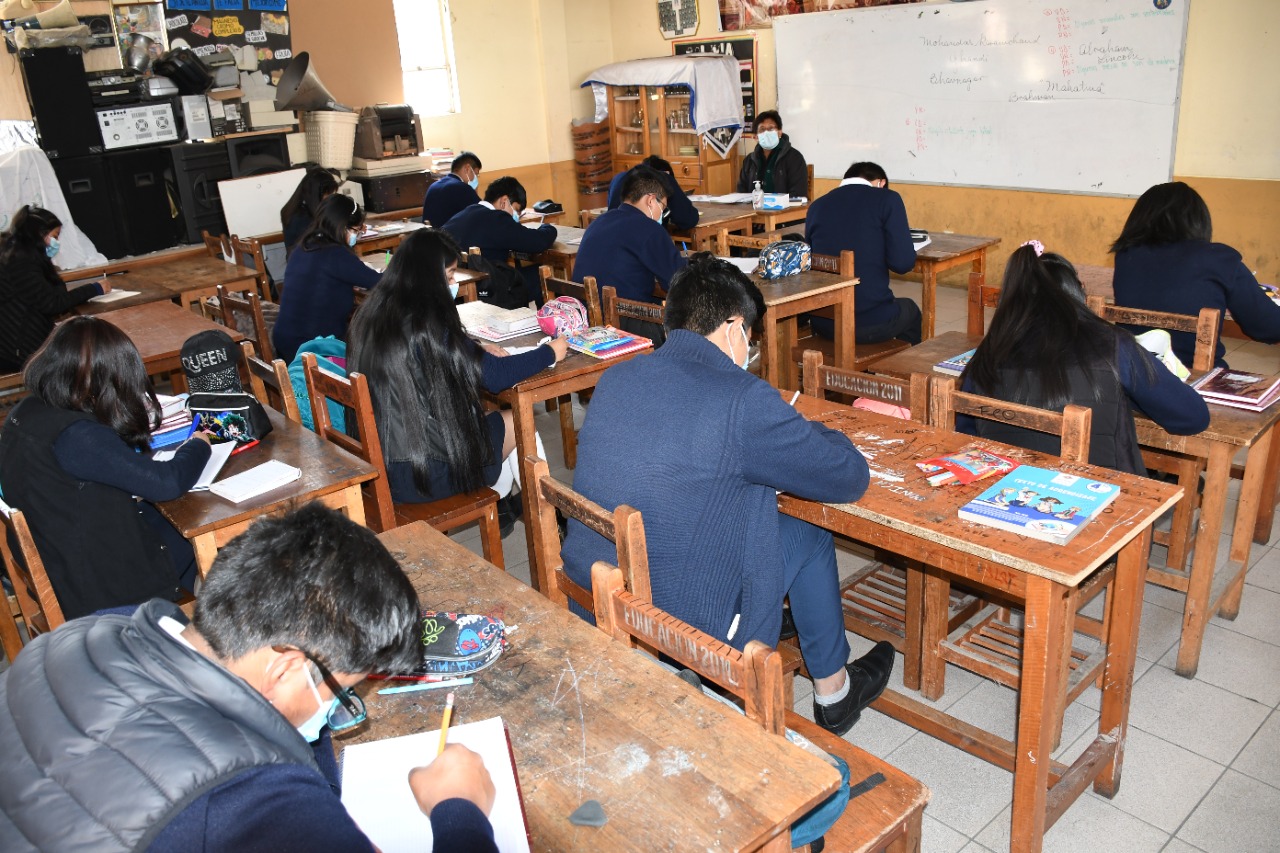 Se acaba el horario de invierno y desde el lunes los escolares vuelven de manera habitual a clases Se acaba el horario de invierno y desde el lunes los escolares vuelven de manera habitual a clases