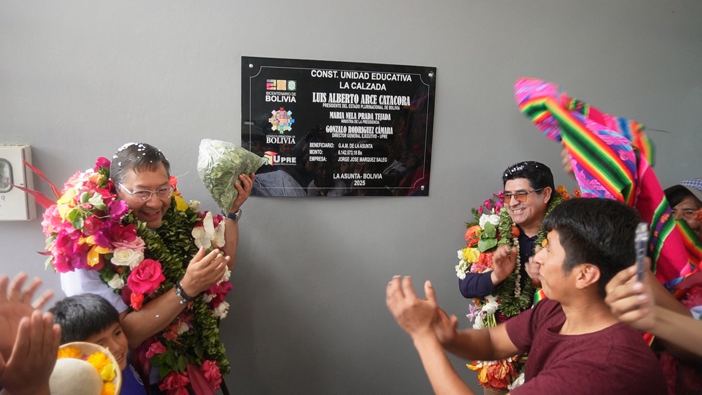El Gobierno Nacional entrega la Unidad Educativa “La Calzada” en el municipio de La Asunta, La Paz