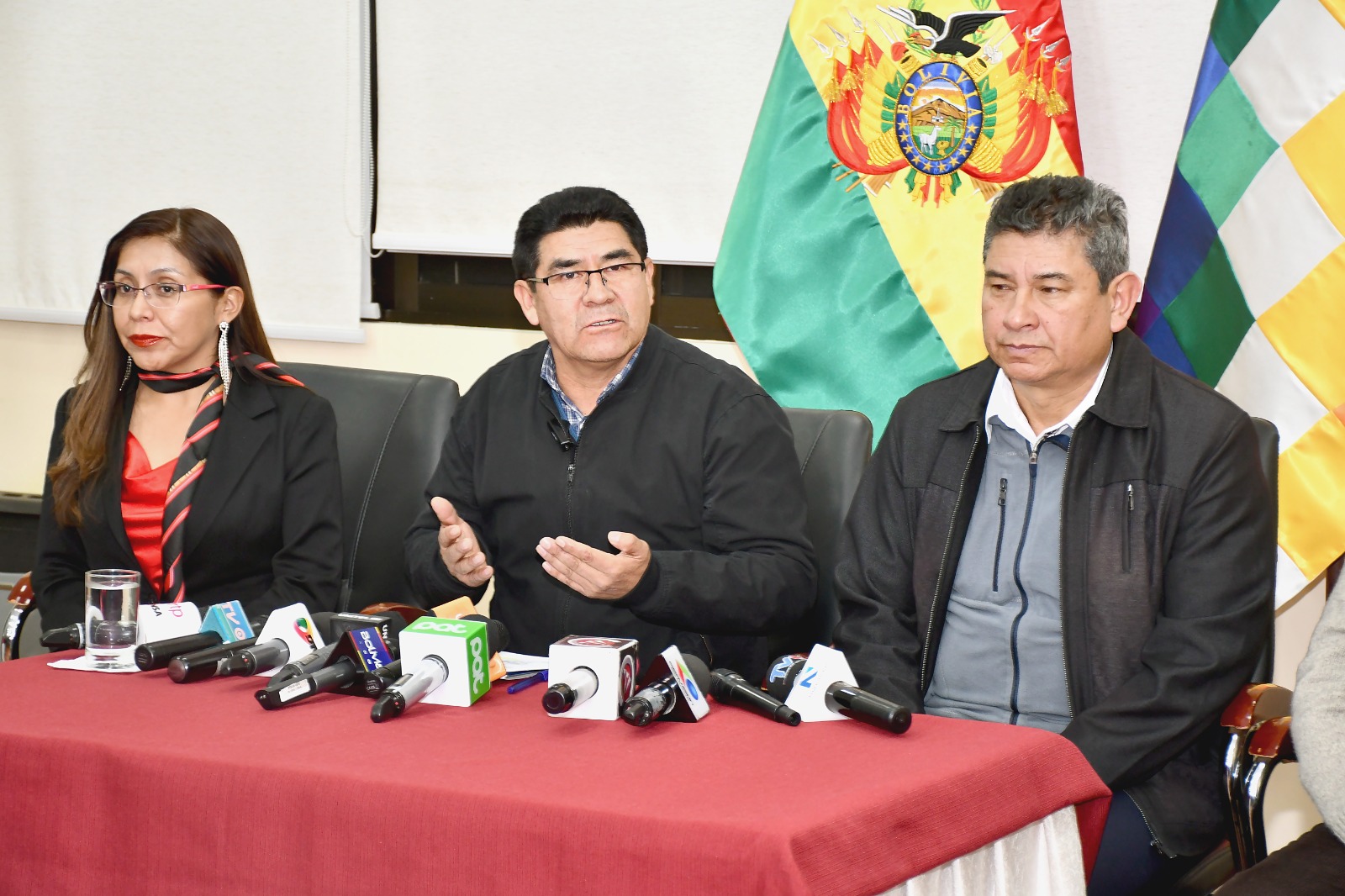 Ministro de Educación confirma el retorno a clases para el lunes 28 de julio bajo dos modalidades: a distancia y presencial